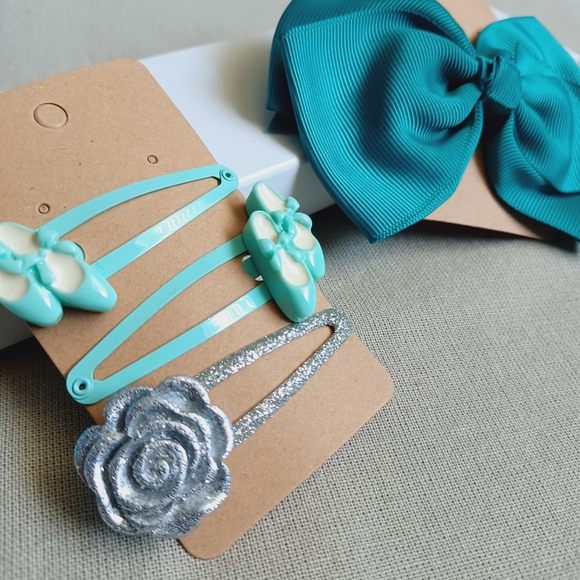 Gymboree Sweet HairClip Set - Picture 2 of 3